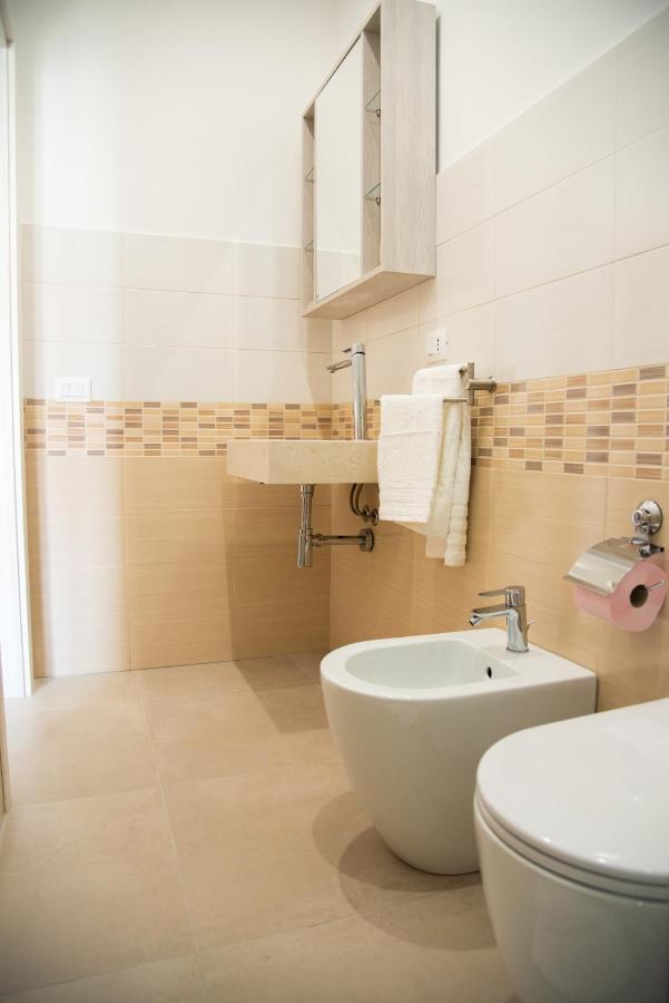 A & G Relax Rooms Syracuse Екстер'єр фото